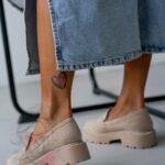 Mokasyny z cyrkoniami Madam Olio beżowe