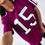 T-shirt oversize z nadrukiem 15 Ola Voga bordowy