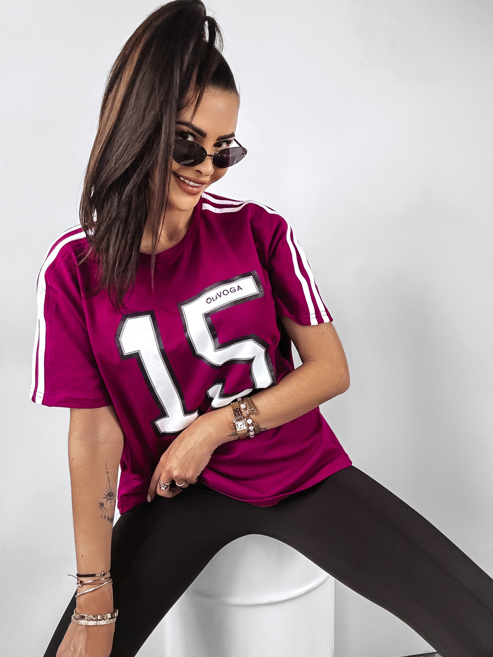 T-shirt oversize z nadrukiem 15 Ola Voga bordowy T-shirt oversize z nadrukiem 15 Ola Voga bordowy