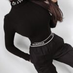 Sweter z golfem Laos Ola Voga czarny