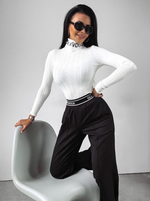 Sweter z golfem Laos Ola Voga ecru