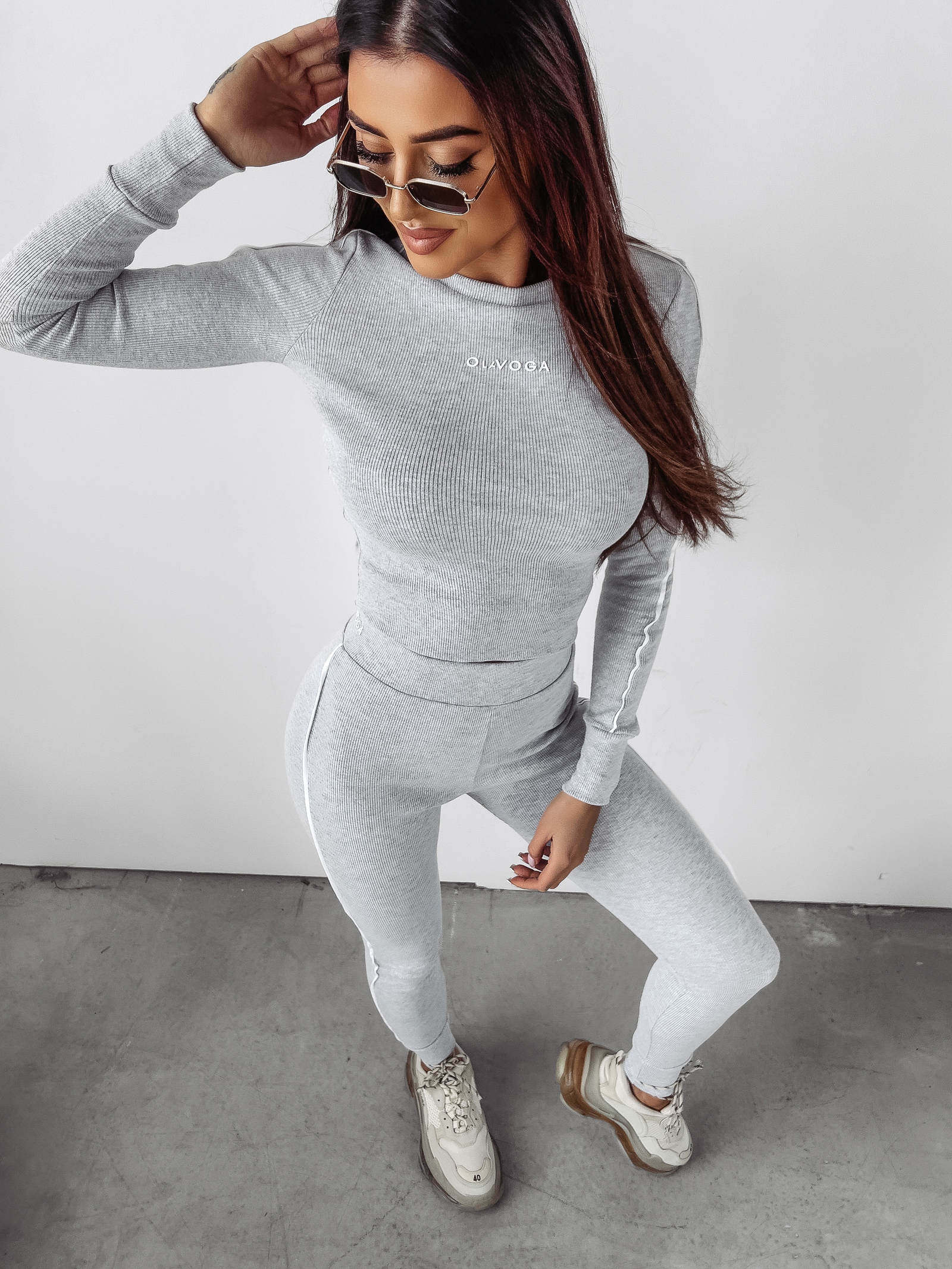 Komplet prążkowany Easy Ola Voga szary