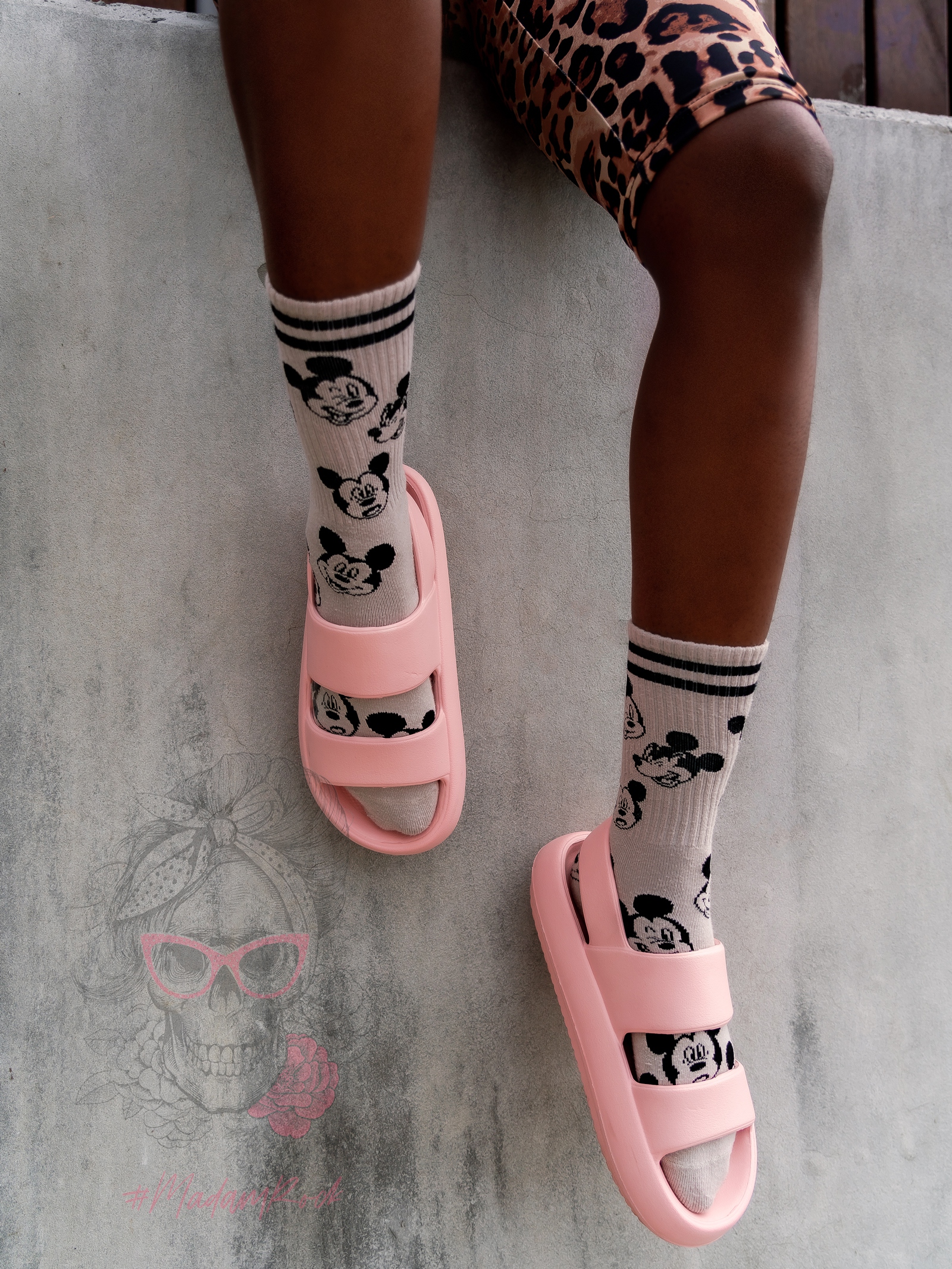 Sandały piankowe Madam Purr pudrowe Sandały piankowe Madam Purr pudrowe