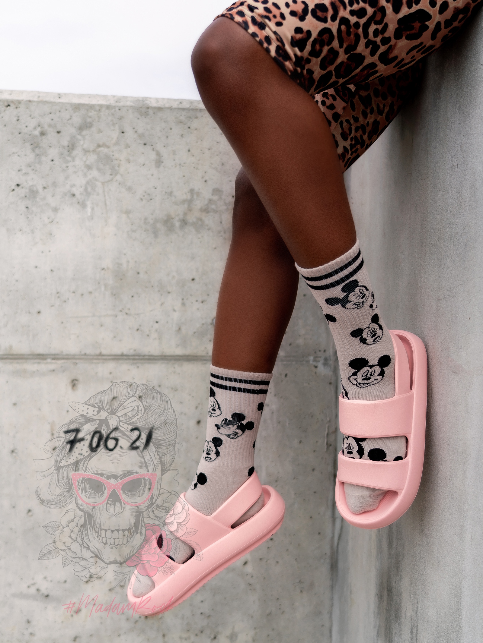 Sandały piankowe Madam Purr pudrowe Sandały piankowe Madam Purr pudrowe