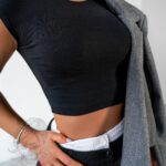 Crop top klasyczny Etu grafitowy