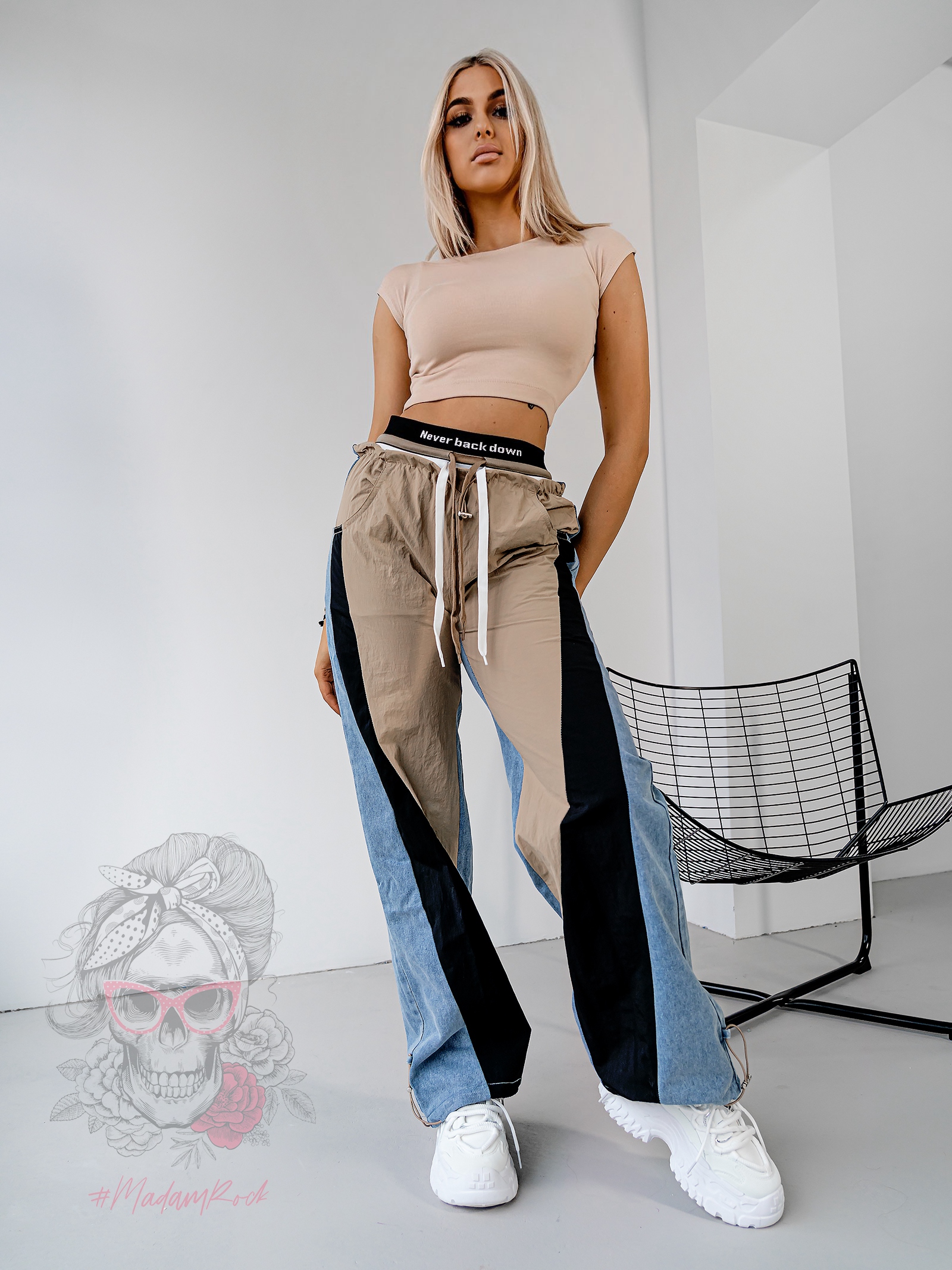 Crop top klasyczny Etu beżowy