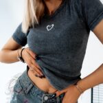 T-shirt prążkowany Pots szary