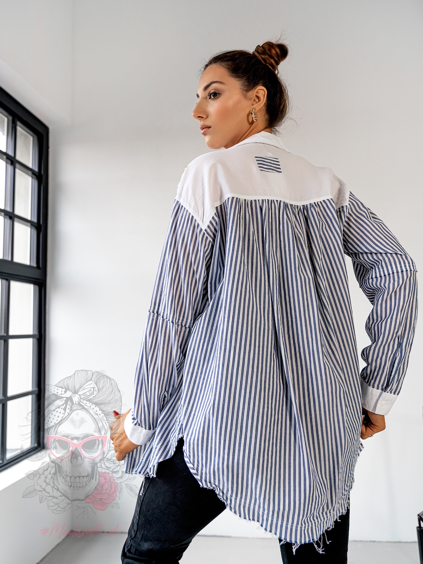 Koszula w paski Dewu biało-granatowa