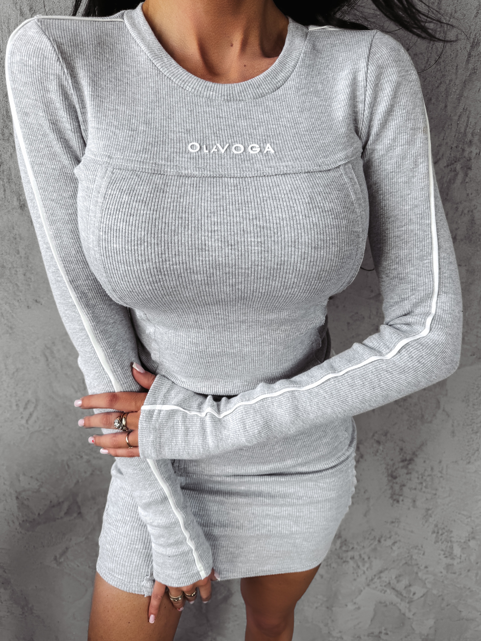 Sukienka dopasowana sportowa Rosalie Ola Voga szara