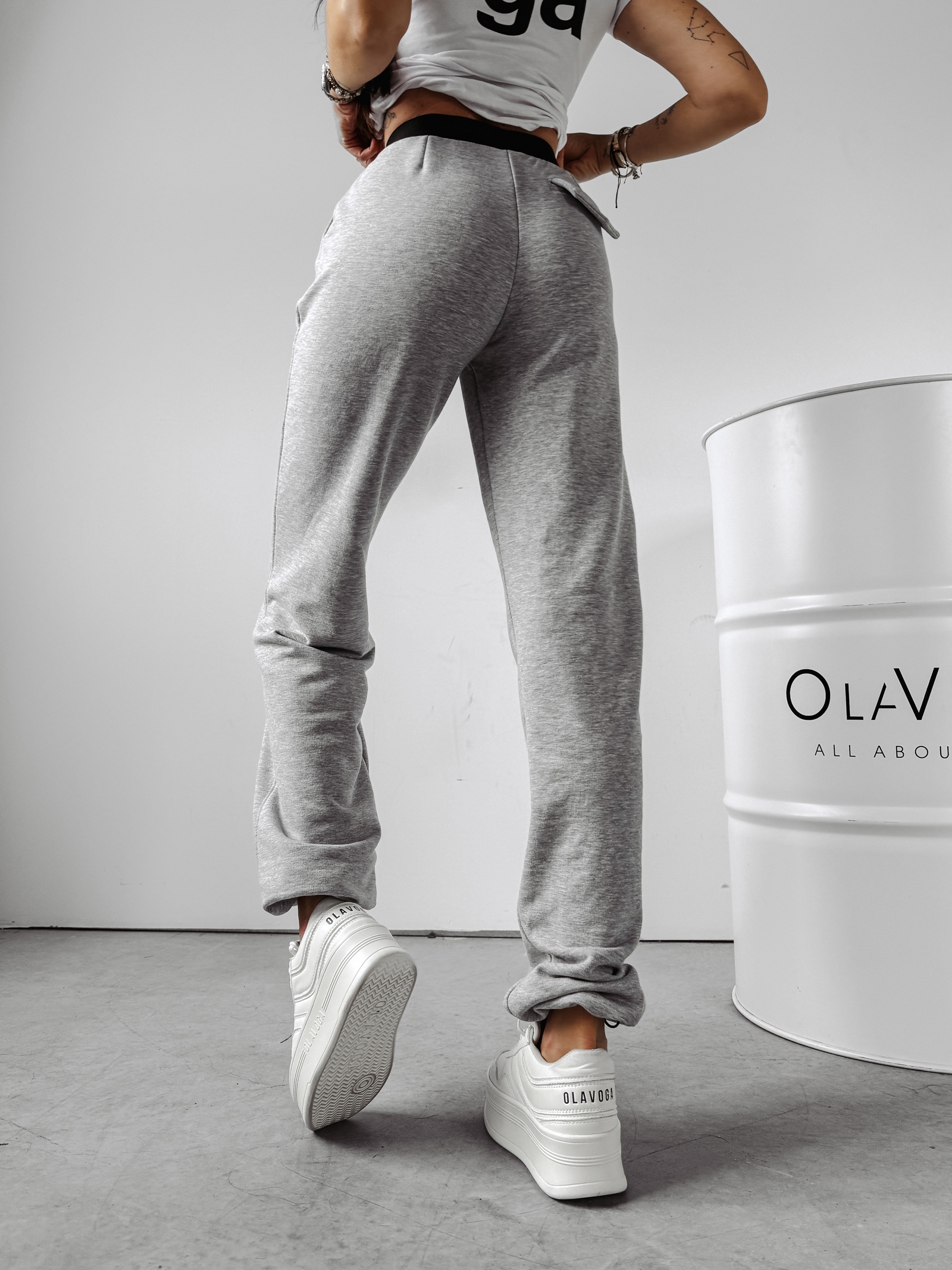 -wyprzedane-Spodnie dresowe Magnolia Ola Voga szare -wyprzedane-Spodnie dresowe Magnolia Ola Voga szare