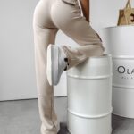 Spodnie dresowe MAGNOLIA OLAVOGA beżowe