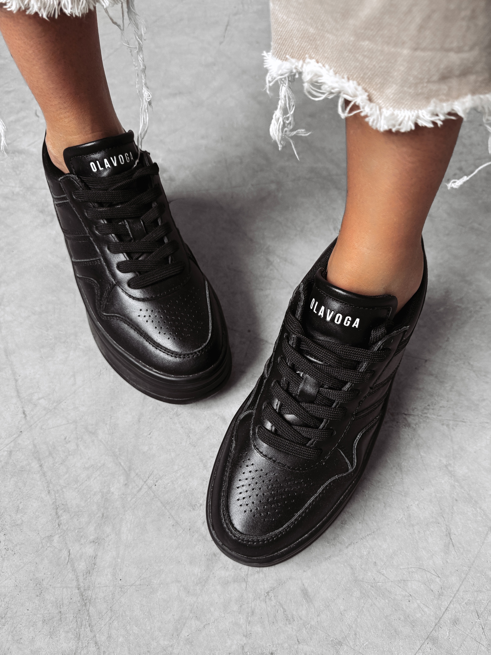 Buty sneakersy damskie VENTA OLAVOGA czarne Buty sneakersy damskie VENTA OLAVOGA czarne