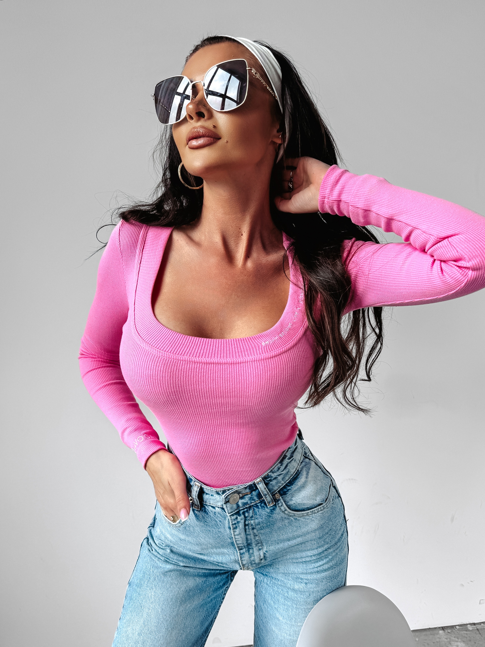 Bluzka prążkowana RANDOM OLAVOGA różowa