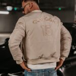 Kurtka męska logowana BOMBER MEN Ola Voga beżowa