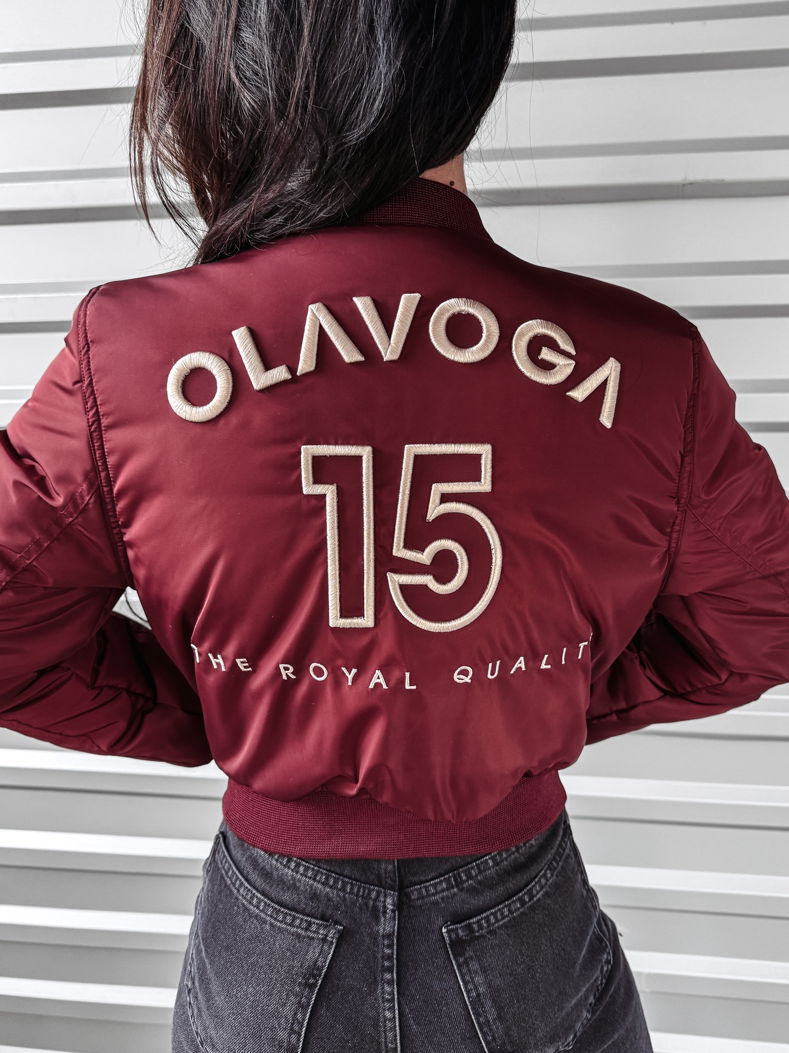 Kurtka damska logowana BOMBER OLAVOGA bordowa