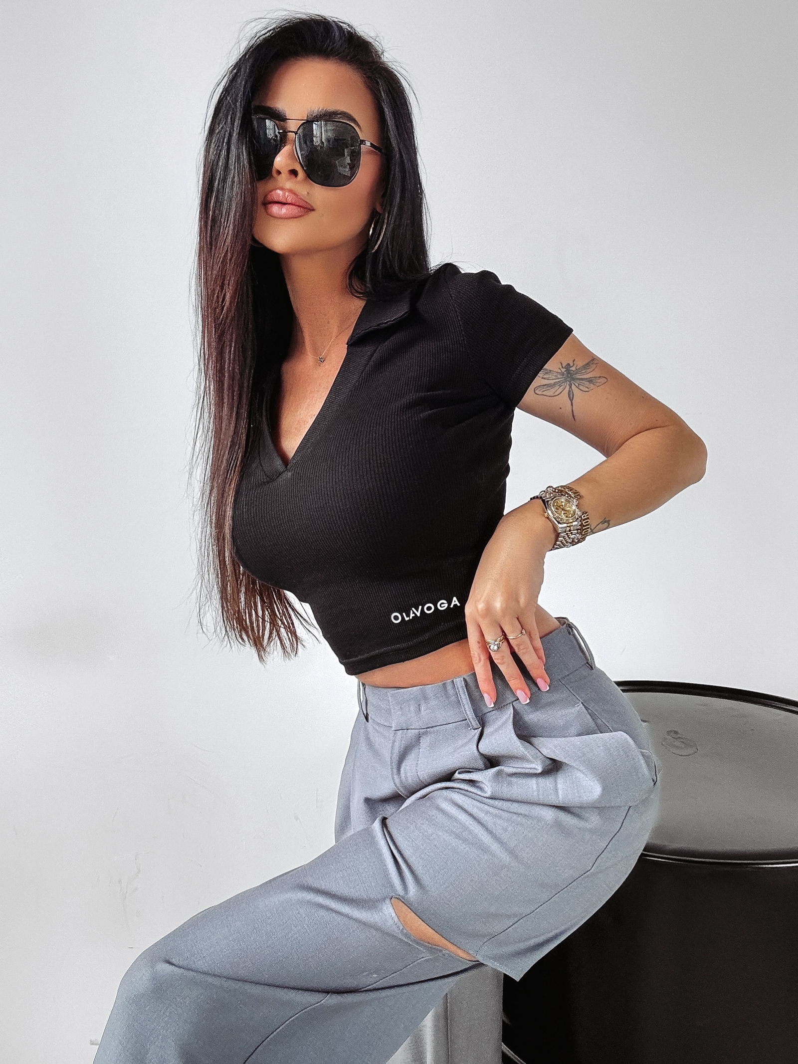 Bluzka z kołnierzykiem Colly Ola Voga czarna