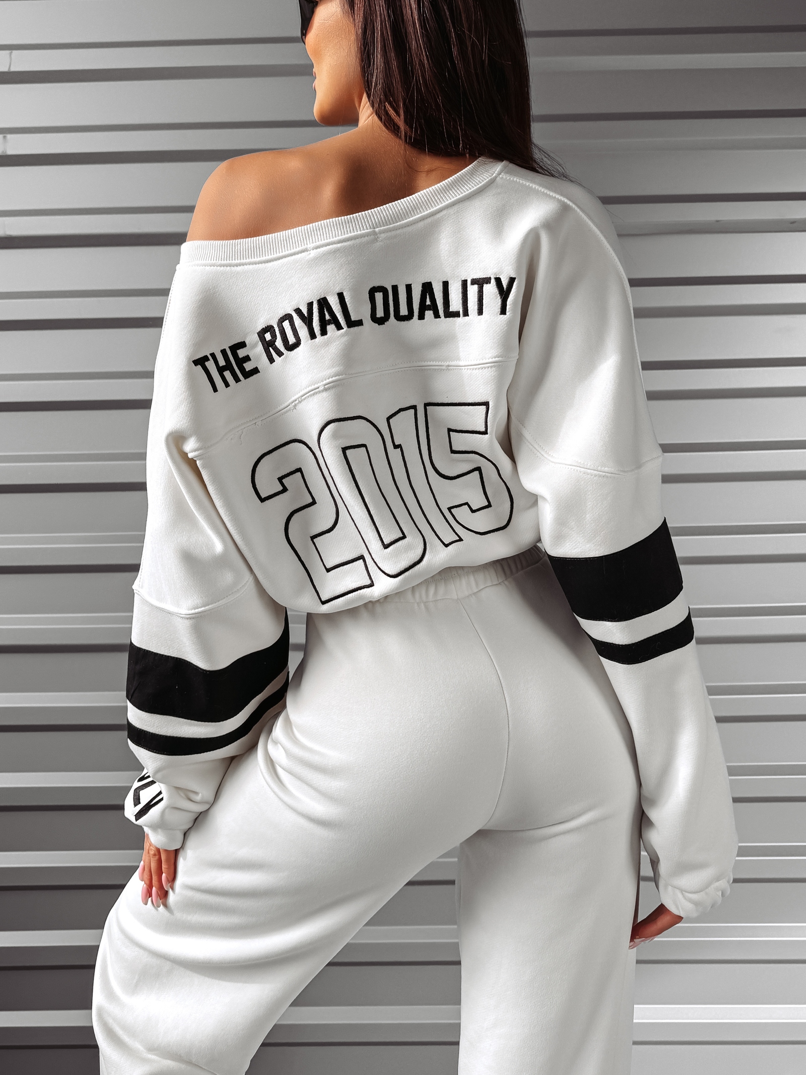 Komplet damski dresowy Royal Ola Voga ecru Komplet damski dresowy Royal Ola Voga ecru