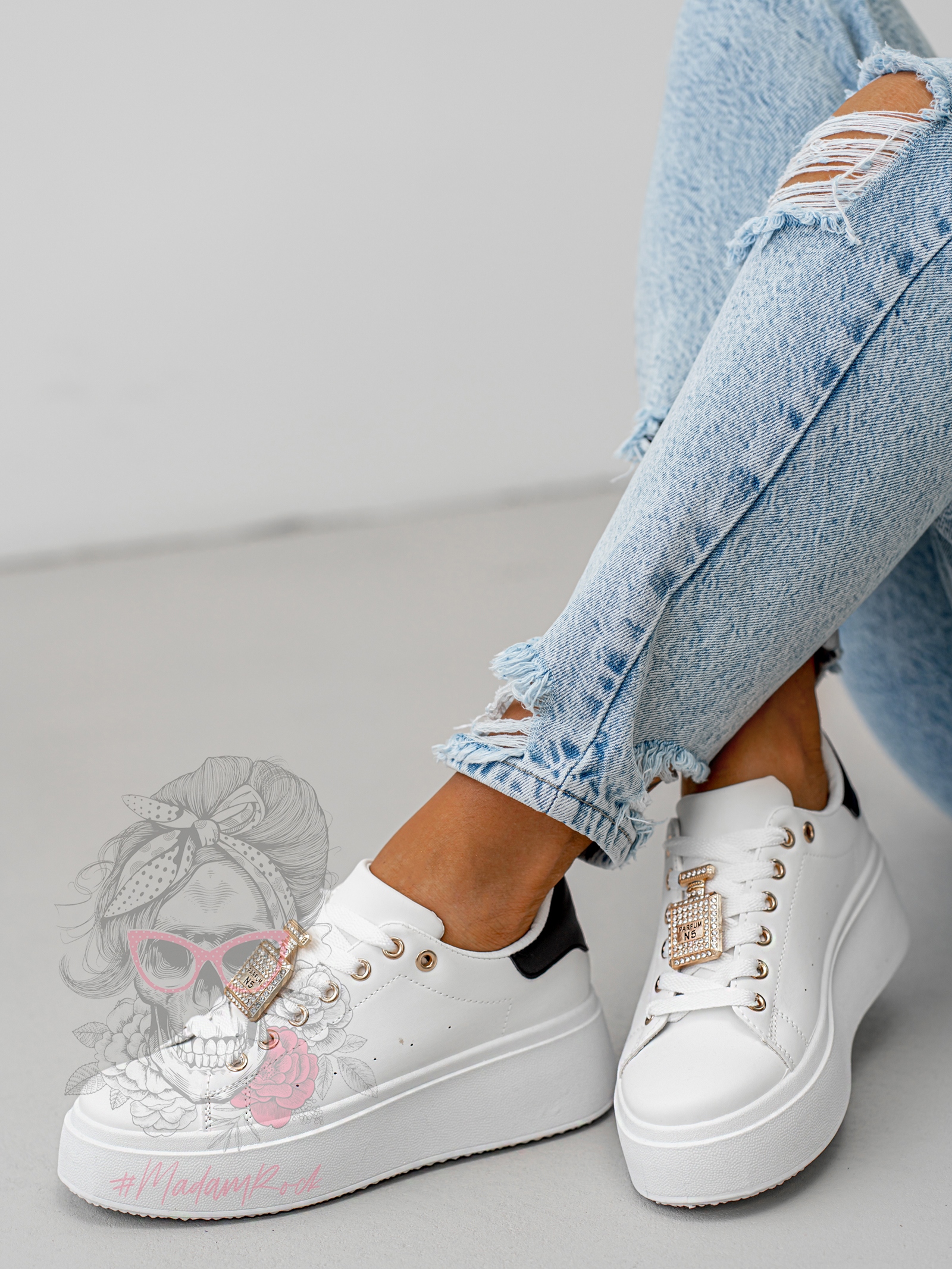 Buty sportowe Madam Perfium biało-czarne Buty sportowe Madam Perfium biało-czarne