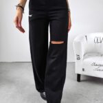 Spodnie damskie dresowe z wycięciem SCARLET OLAVOGA czarne