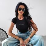 Body prążkowane modelujące Pearl Ola Voga czarne