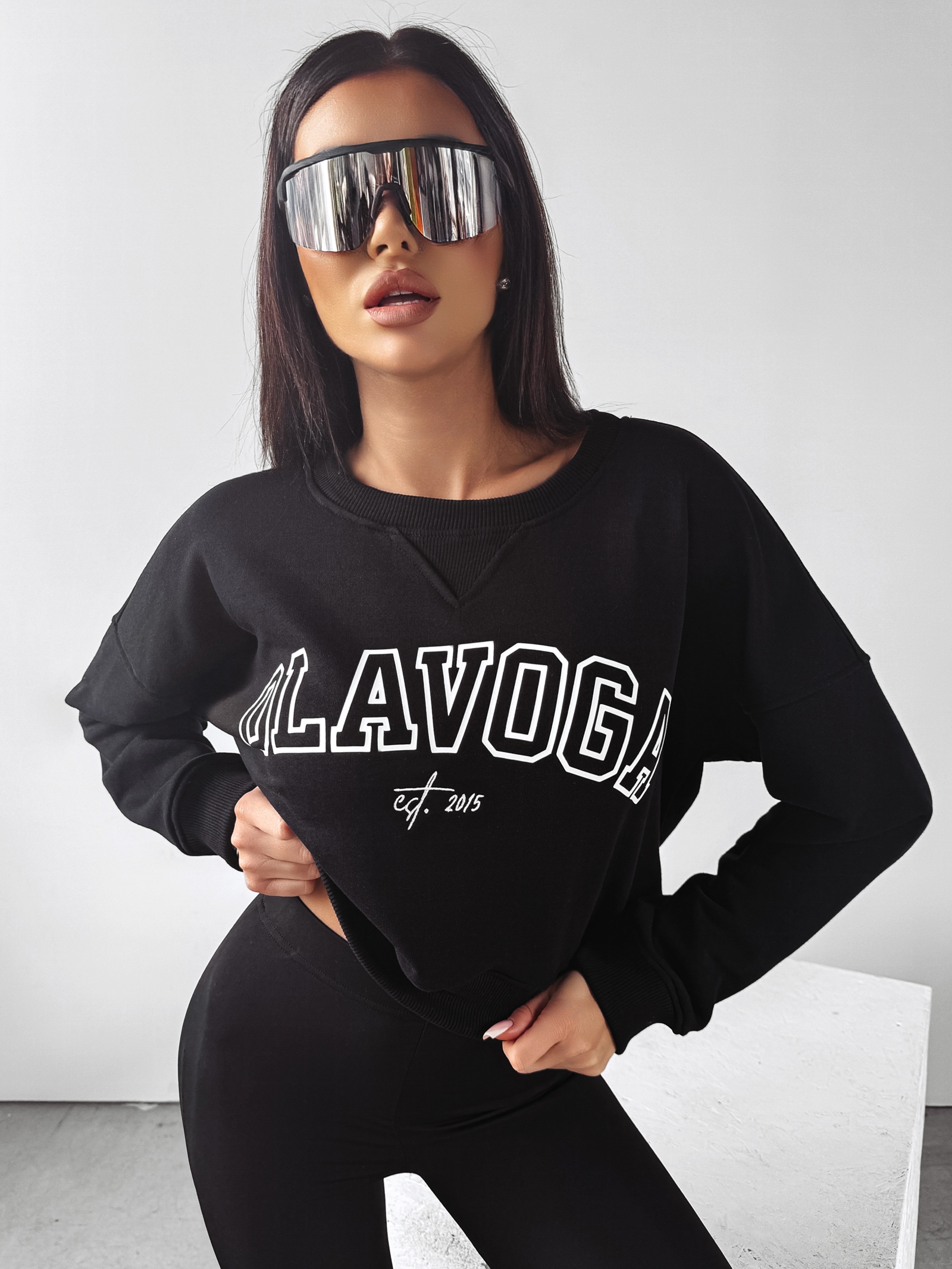 Bluza crewneck klasyczna Dreamer Ola Voga czarna