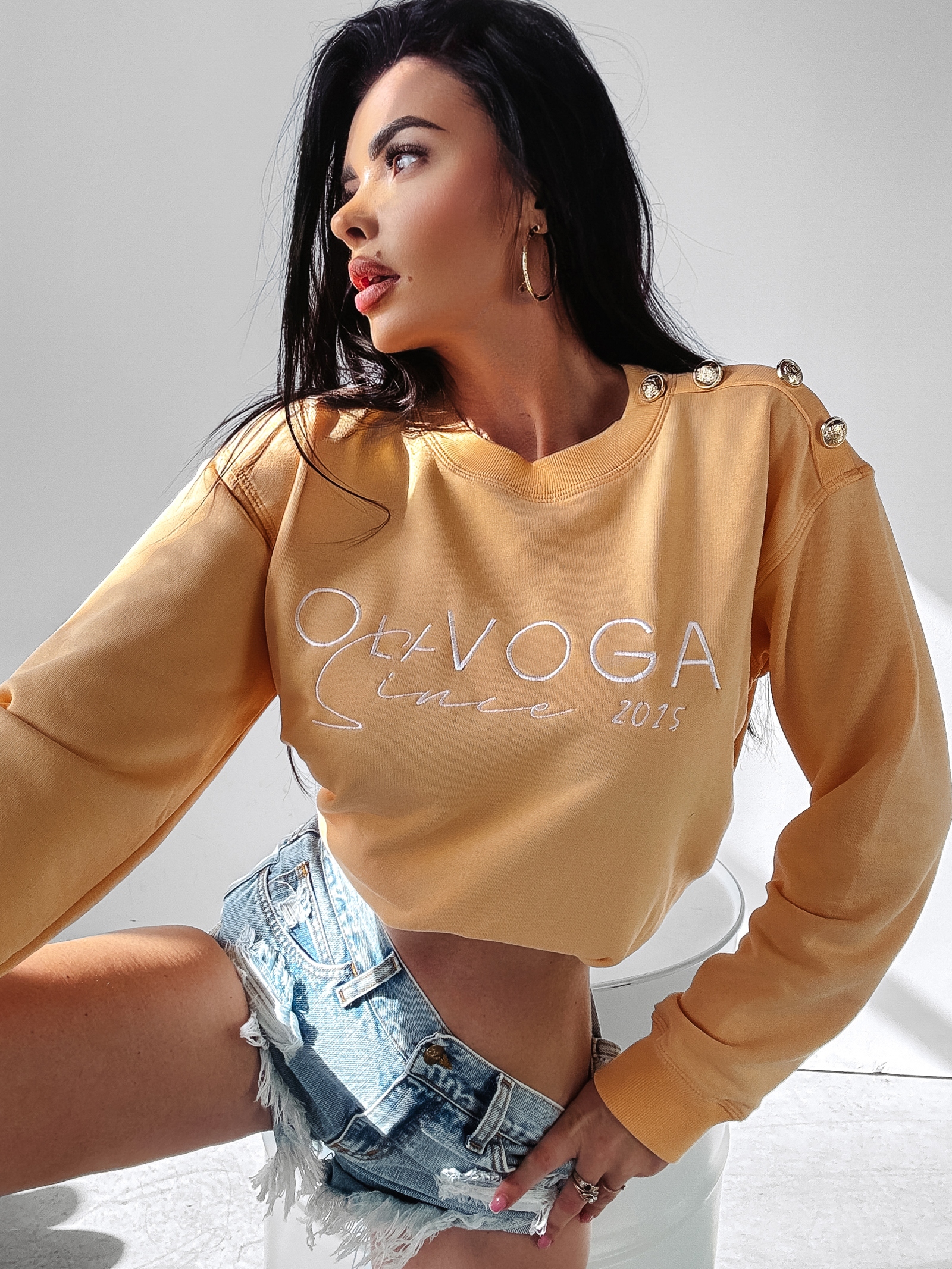 Bluza z haftem Lena Ola Voga brzoskwiniowa Bluza z haftem Lena Ola Voga brzoskwiniowa