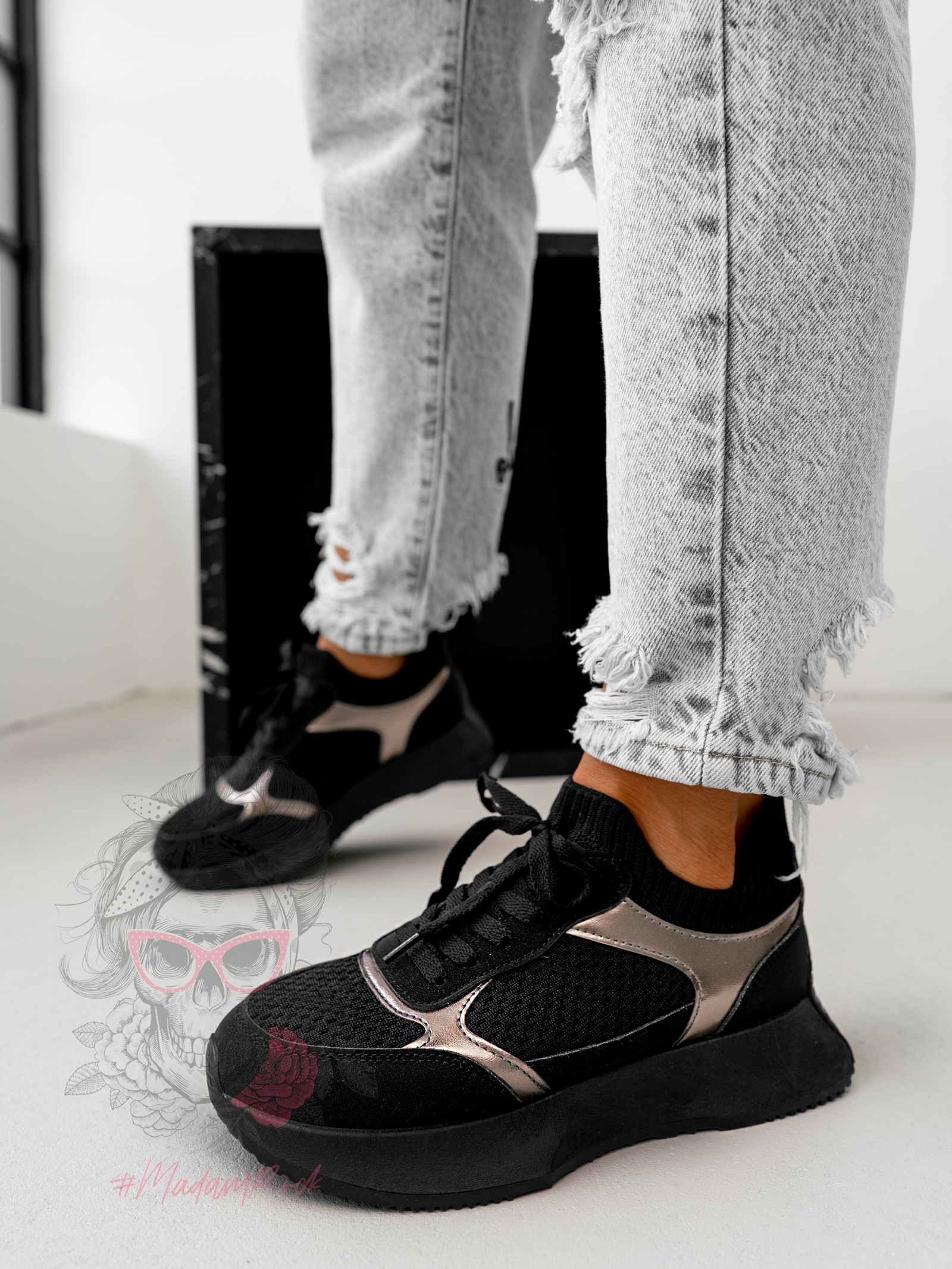 Buty sportowe Madam Igose czarne Buty sportowe Madam Igose czarne