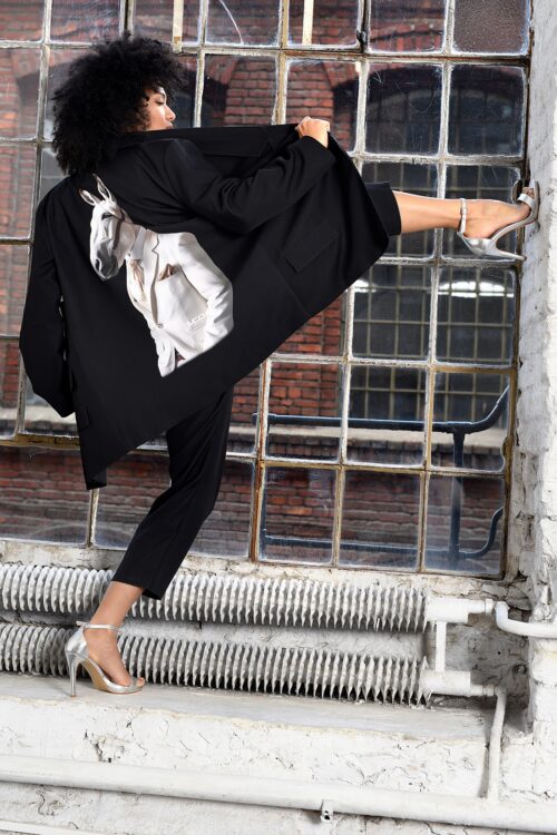 Marynarka jednolita z aplikacją MC Horse czarna