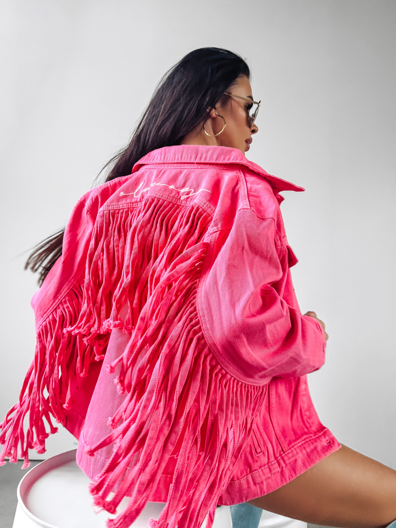 Kurtka jeansowa z frędzlami SANIL Ola Voga różowa