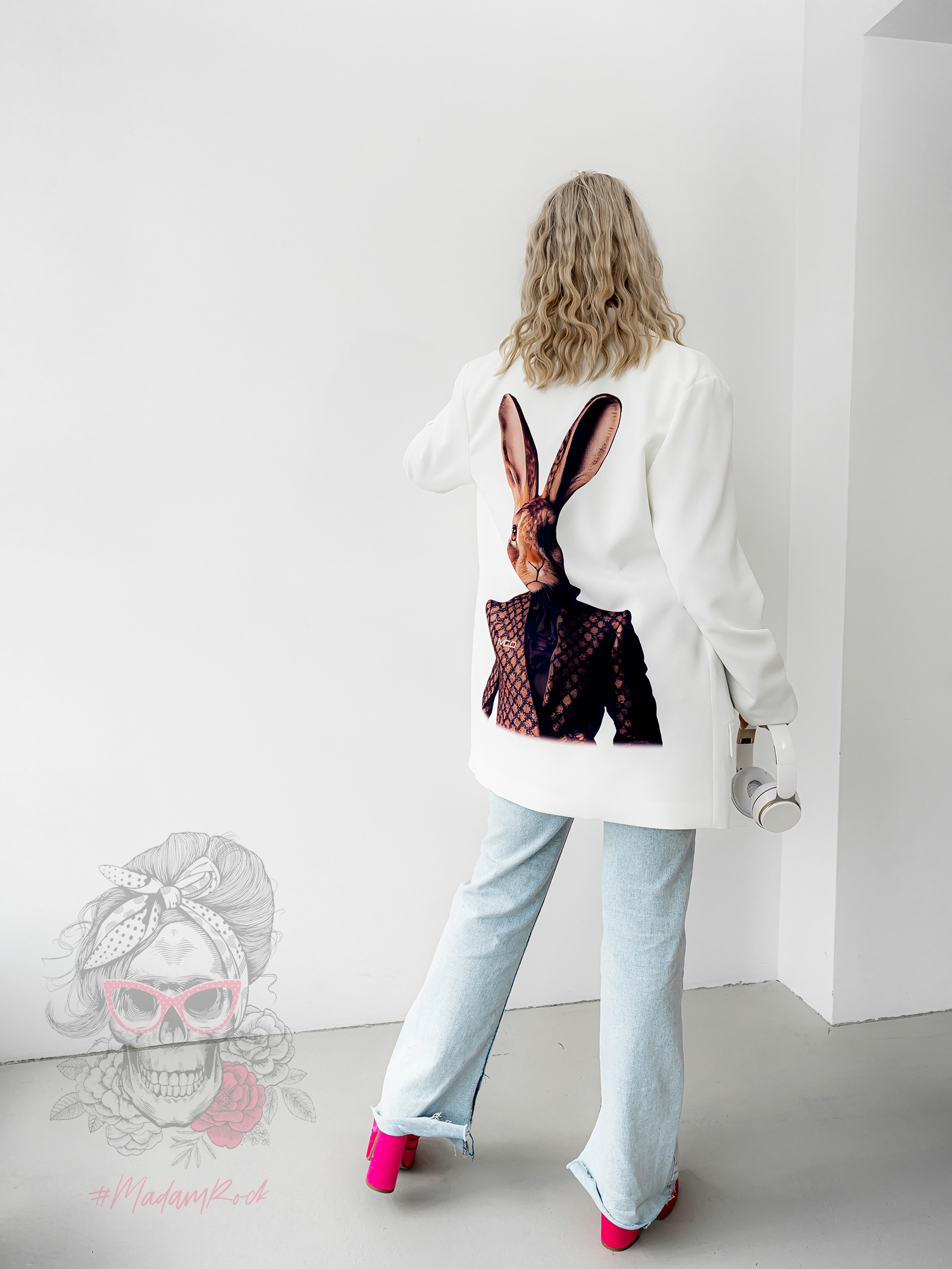 Marynarka przedłużana oversize MC Rabbit biała Marynarka przedłużana oversize MC Rabbit biała