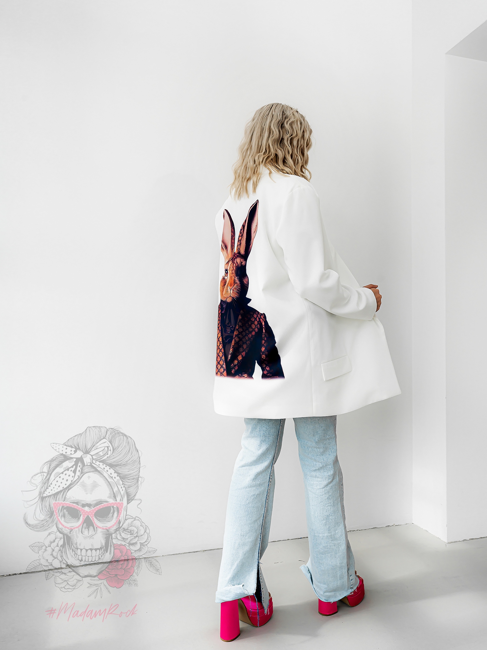 Marynarka przedłużana oversize MC Rabbit biała Marynarka przedłużana oversize MC Rabbit biała