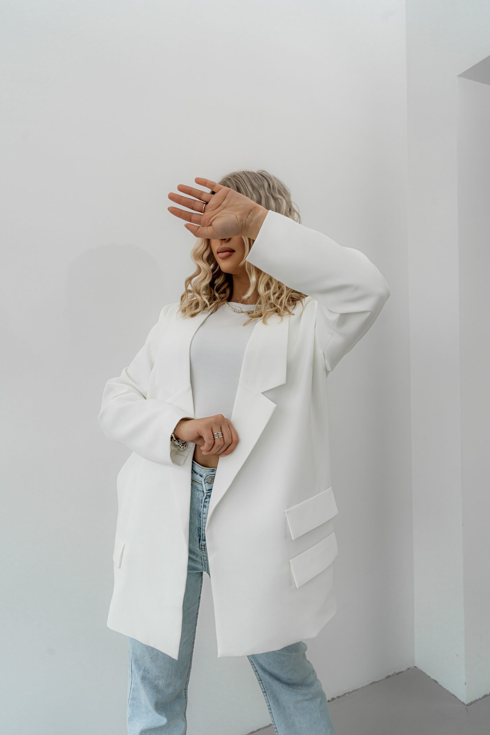 Marynarka oversize MC Owly biała Marynarka oversize MC Owly biała