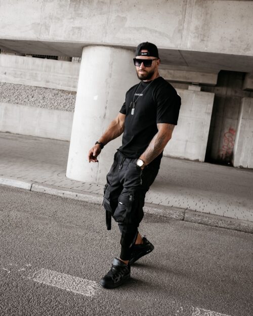 T-shirt męski MORPHIC Ola Voga czarny