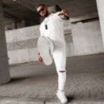 T-shirt męski MORPHIC Ola Voga ecru