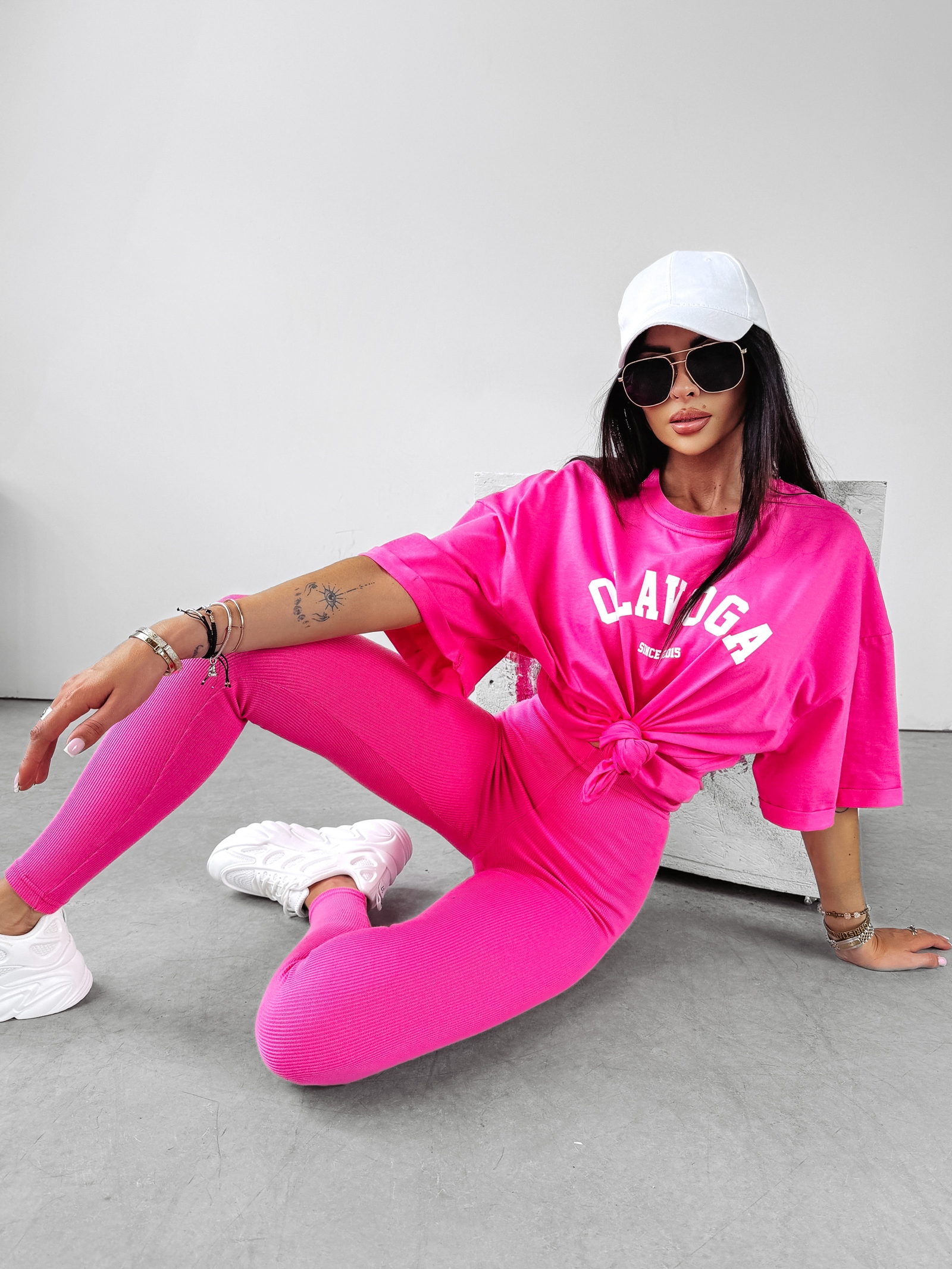 T-shirt oversize ROUGE Ola Voga amarantowy T-shirt oversize ROUGE Ola Voga amarantowy