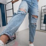 Spodnie boyfriend jeansowe Gizy niebieskie