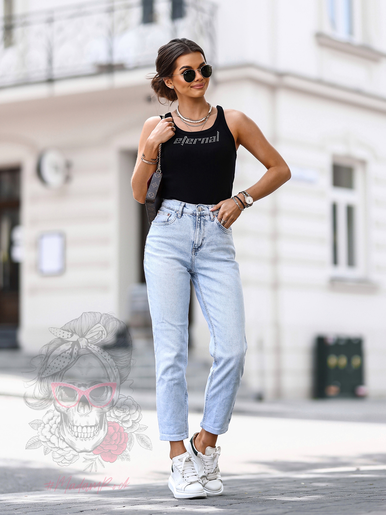 Top prążkowany Eternal czarny Top prążkowany Eternal czarny