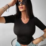 Bluzka z kołnierzykiem ARRAY Ola Voga czarna