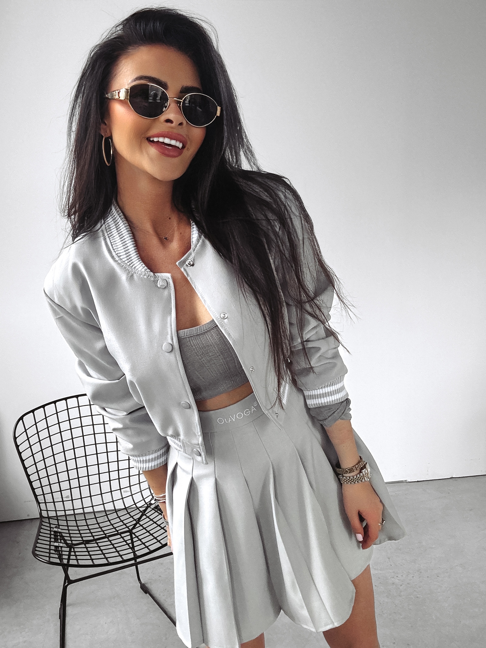 -wyprzedane-Komplet ze spódnicą Answear Ola Voga szary