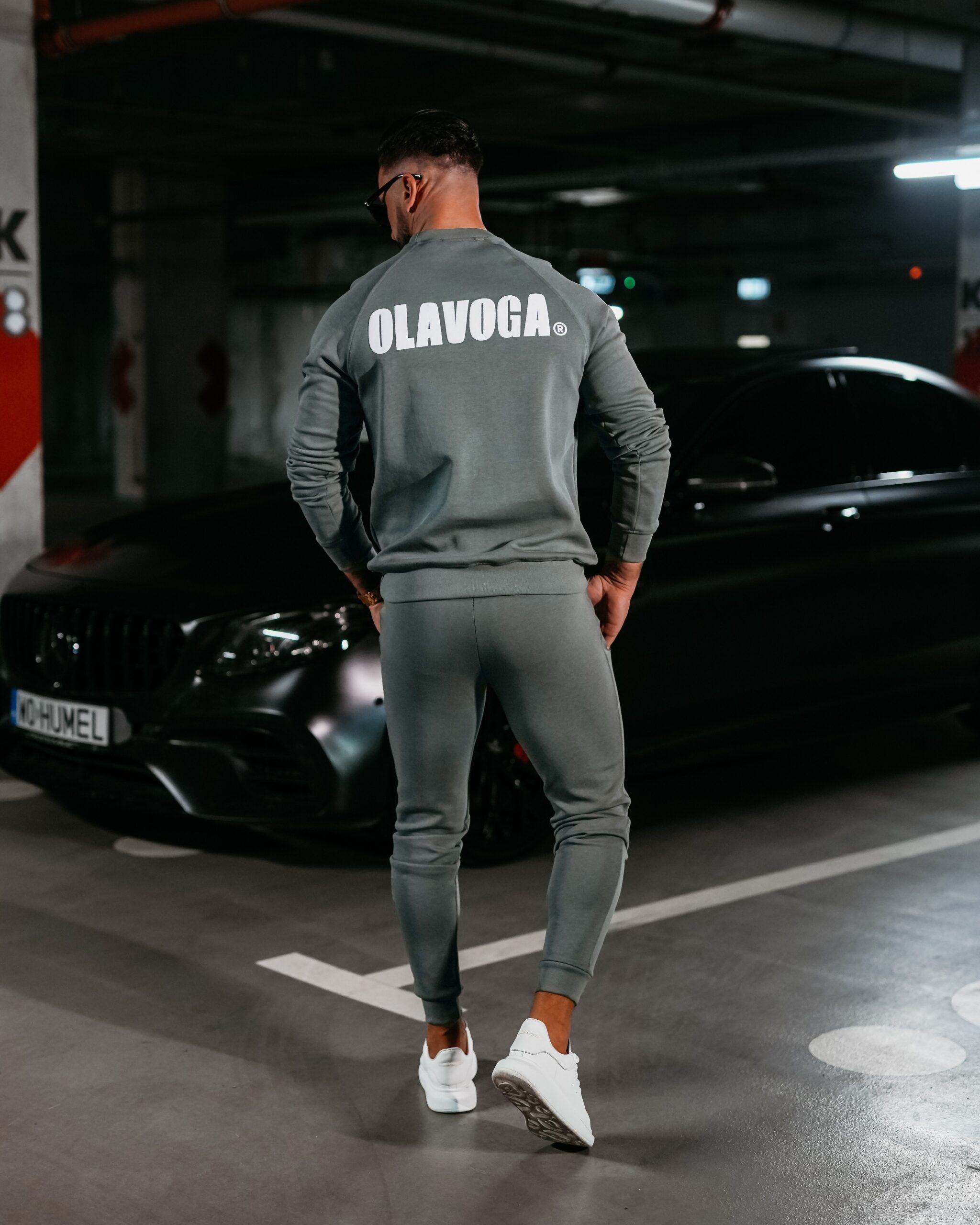 Komplet męski z przeszyciami Bolter Ola Voga khaki Komplet męski z przeszyciami Bolter Ola Voga khaki