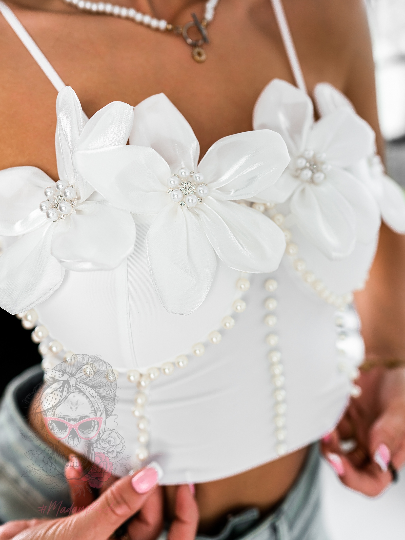 Top gorsetowy z kwiatami Lopei ecru