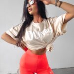 T-shirt bawełniany July Ola Voga beżowy