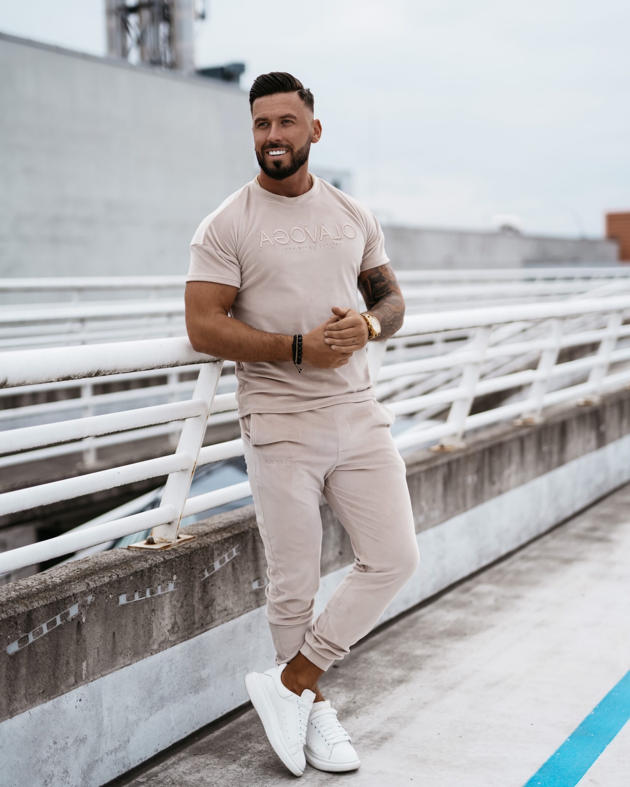 Komplet męski welurowy Striker Ola Voga beżowy