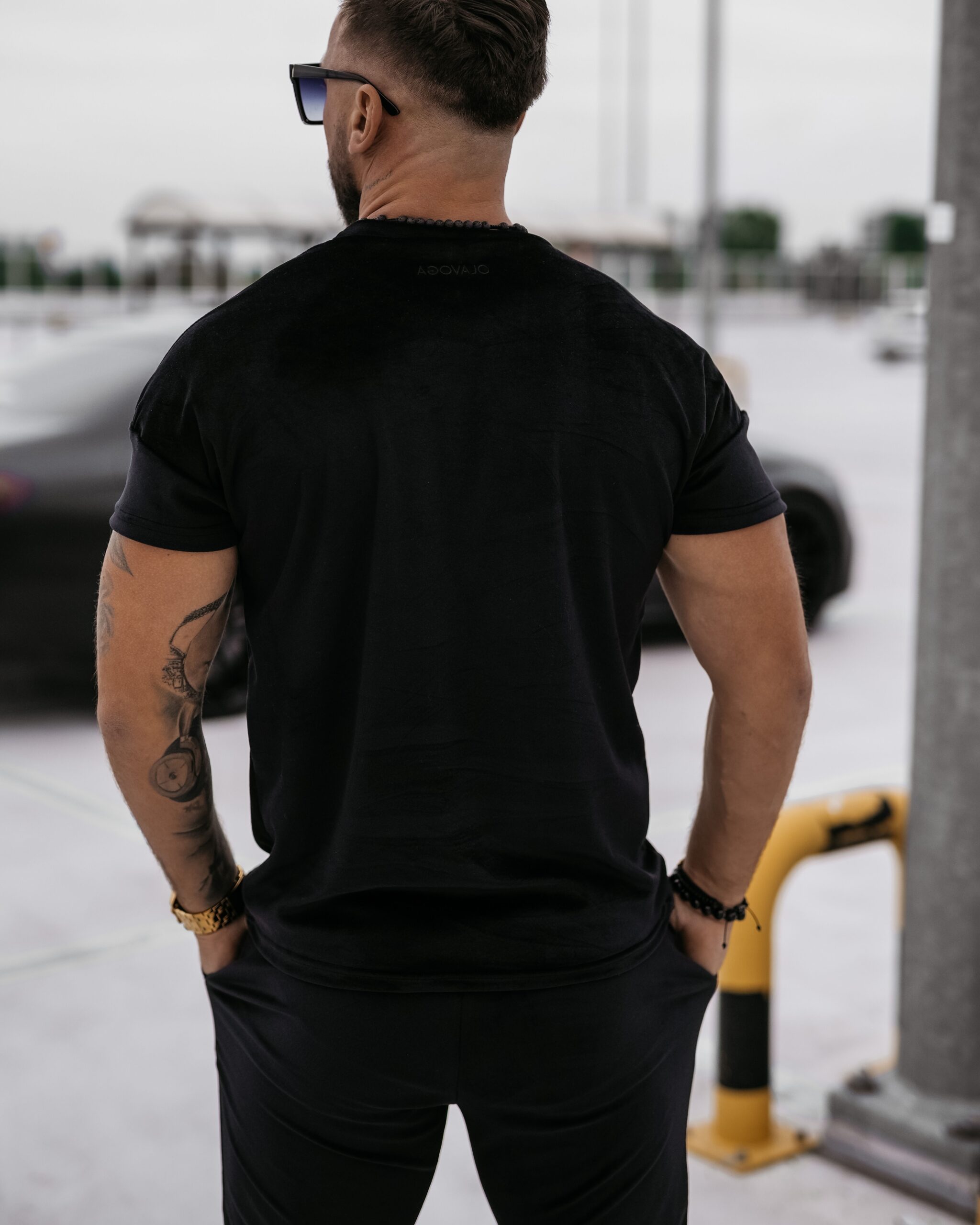 Komplet męski welurowy Striker Ola Voga czarny