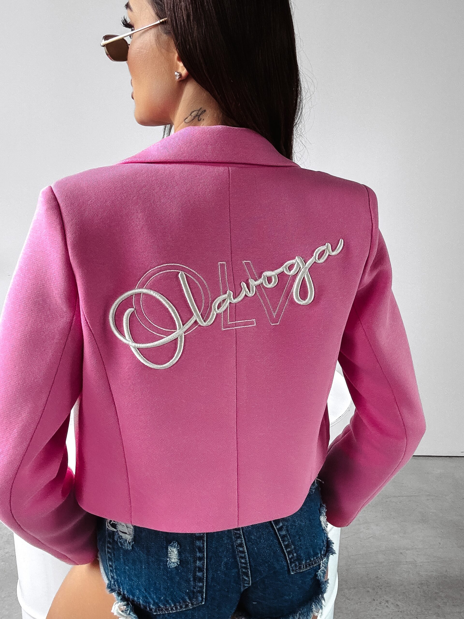 Marynarka krótka Nessa Ola Voga różowa Marynarka krótka Nessa Ola Voga różowa