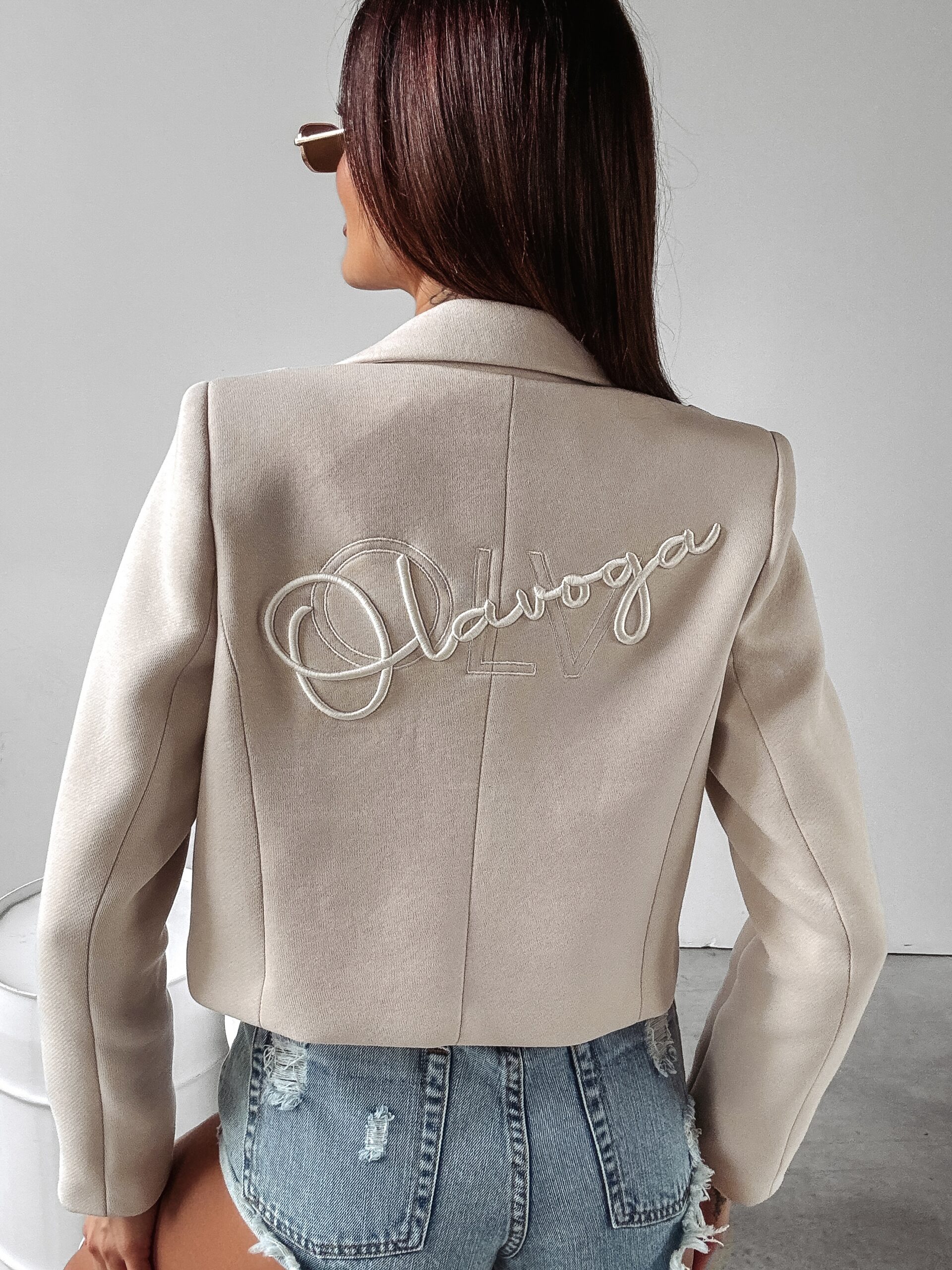 Marynarka krótka Nessa Ola Voga beżowa