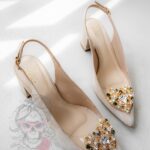 Czółenka na słupku Madam AmoreMio beżowe