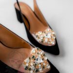 Czółenka na słupku Madam AmoreMio czarne