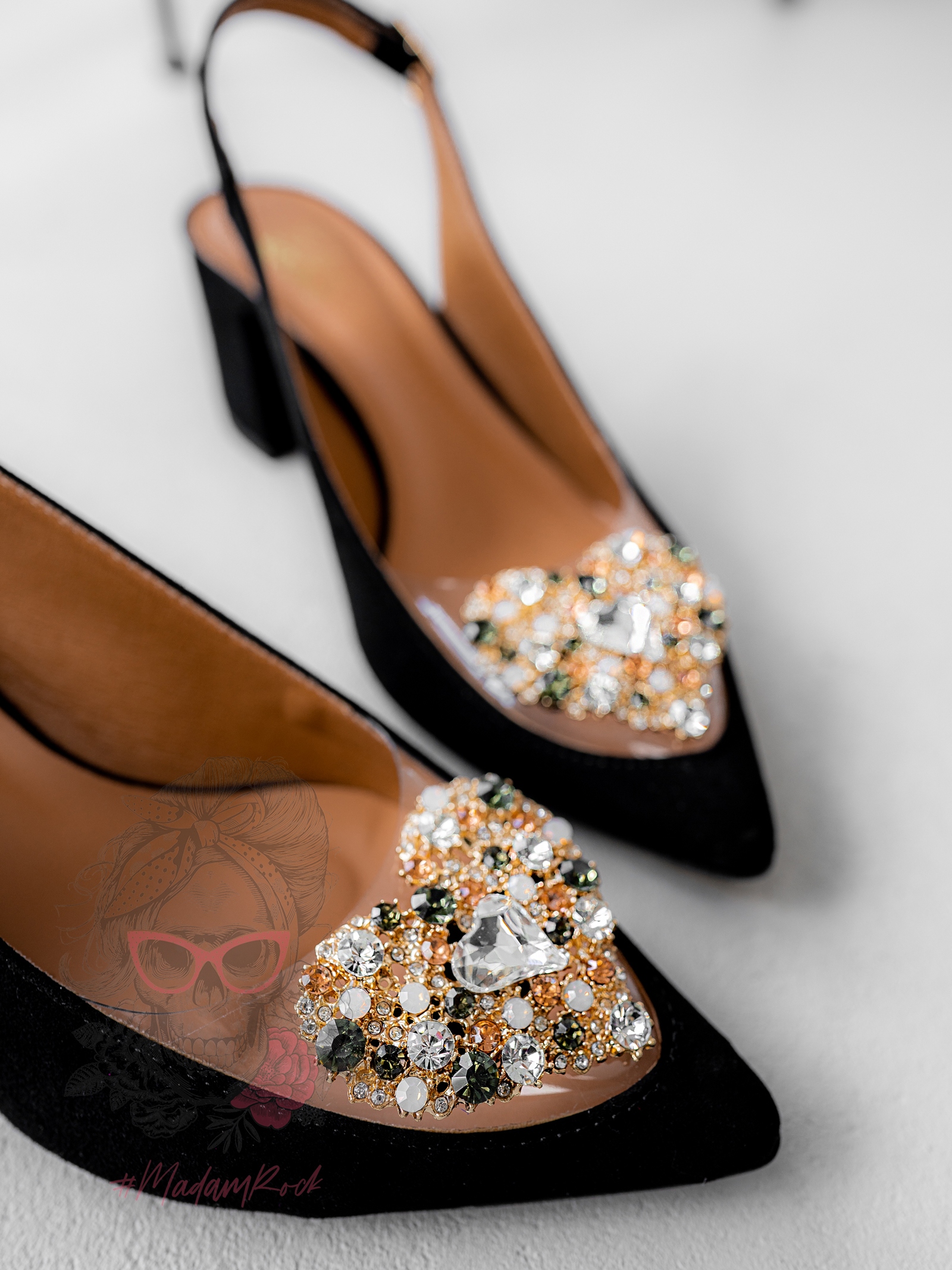 Czółenka na słupku Madam AmoreMio czarne Czółenka na słupku Madam AmoreMio czarne