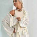 Sweter boho Ale Jazz ecru-złoty